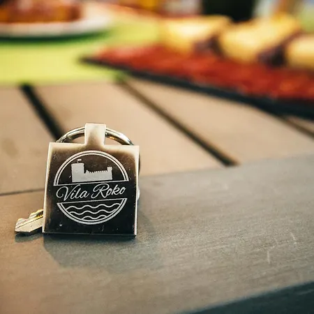 ヴィラ Roko- The Spacious Luxury