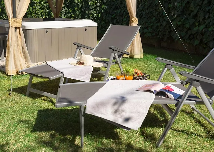 Roko- The Spacious Luxury Вилла *