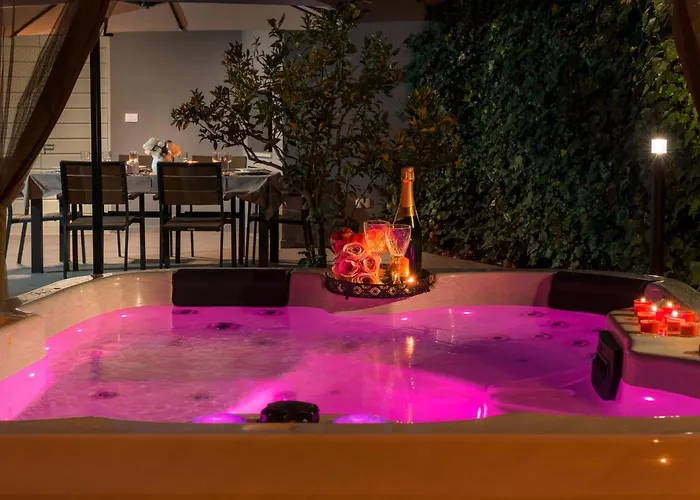 Roko- The Spacious Luxury Villa