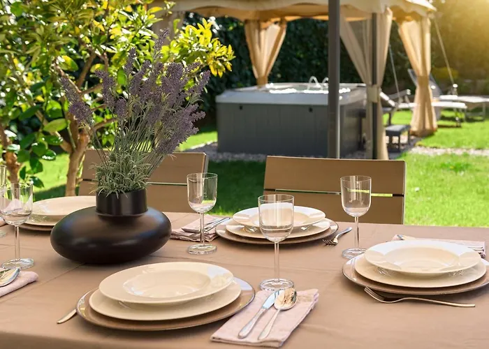 Roko- The Spacious Luxury Villa