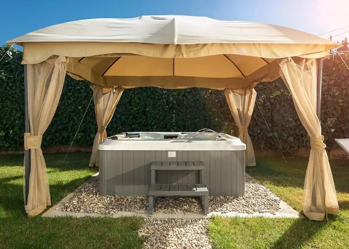 别墅 Roko- The Spacious Luxury *