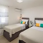 Roko- The Spacious Luxury Villa Trogir