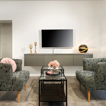 Roko- The Spacious Luxury Trogir